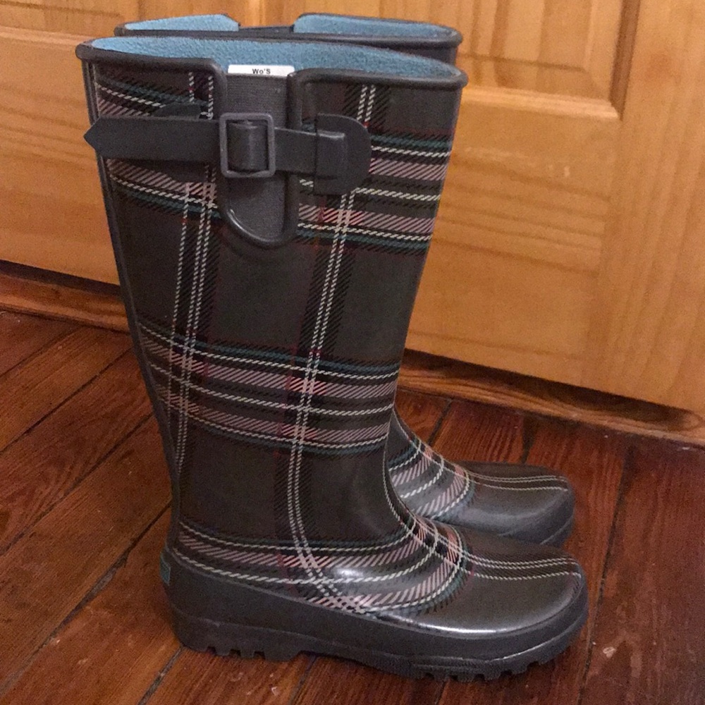 Sperry rainboots